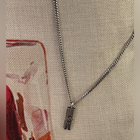 GUCCI INFINITY KNOT SS 925 NECKLACE UNISEX W/BOX 19”/18” - Picture 6 of 7